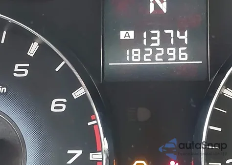 2010 Subaru Outback 2.5I Limited z USA, uszkodzony, nr VIN 4S4BRBLC6A3351989